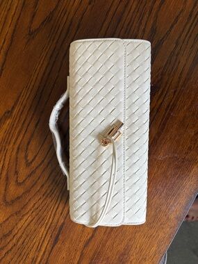 White Woven Wristlet Clutch with Gold Accent